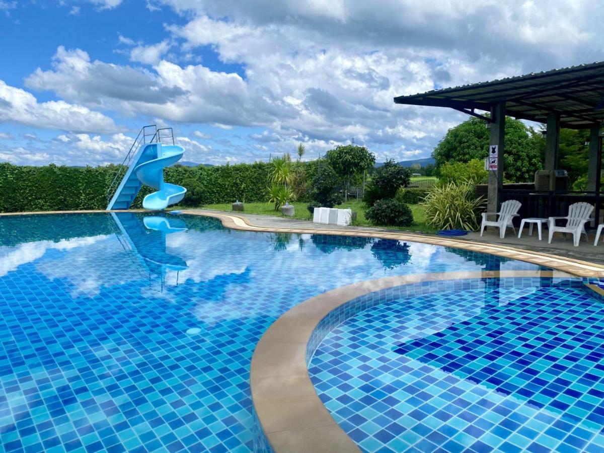 Maerim Villa&Pool Mae Rim Eksteriør billede